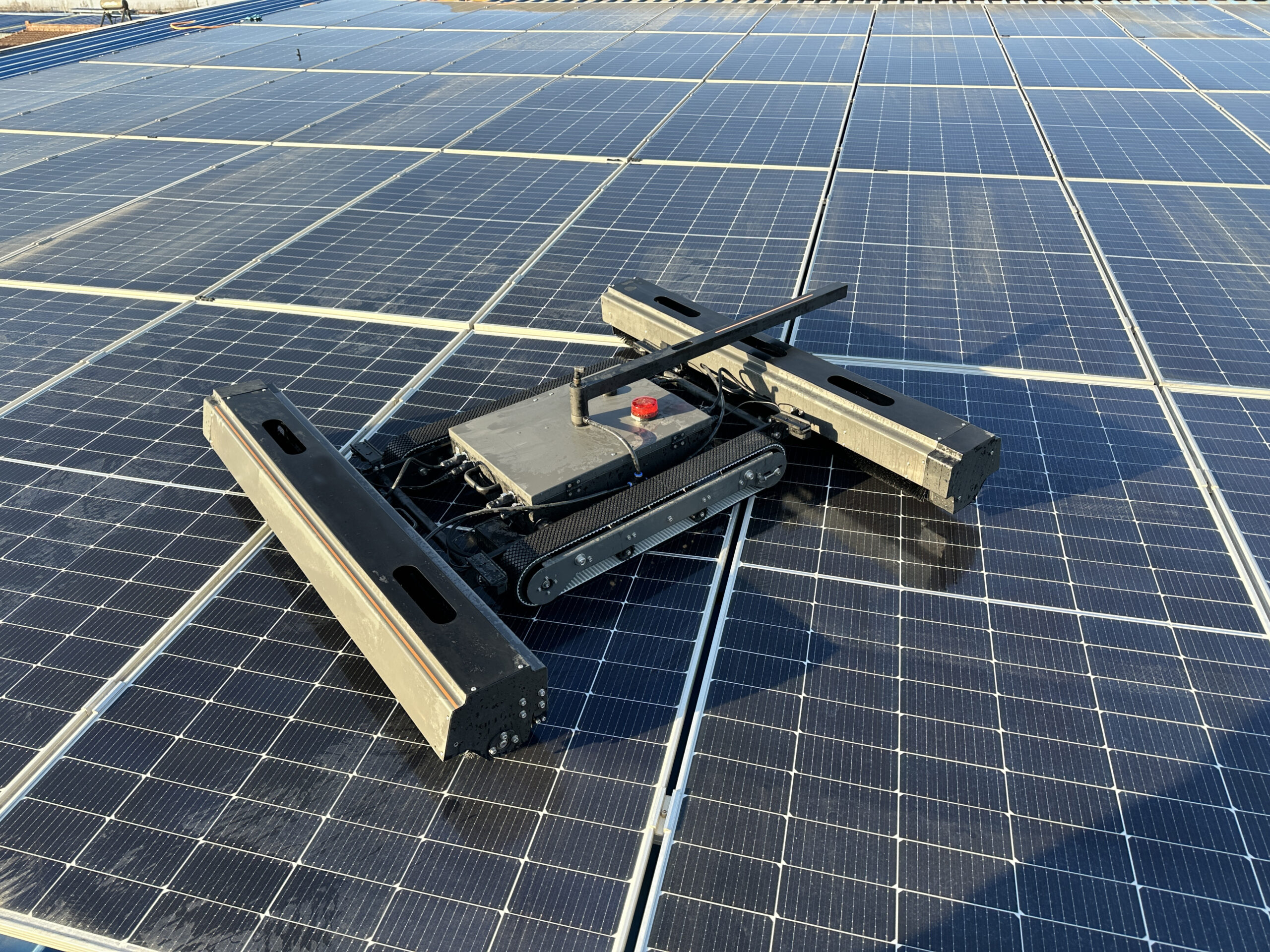 Wanhos Solar Solar Cleaning Robot