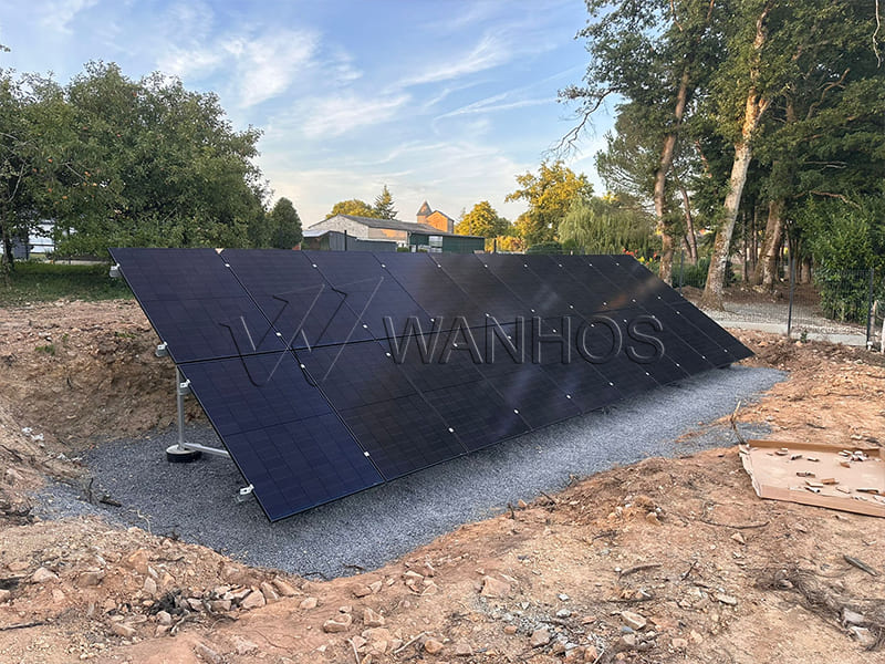 ground-mounted photovoltaic structure