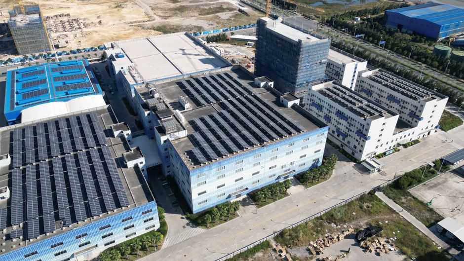 chinese ballasted standard flat roof solar mounting