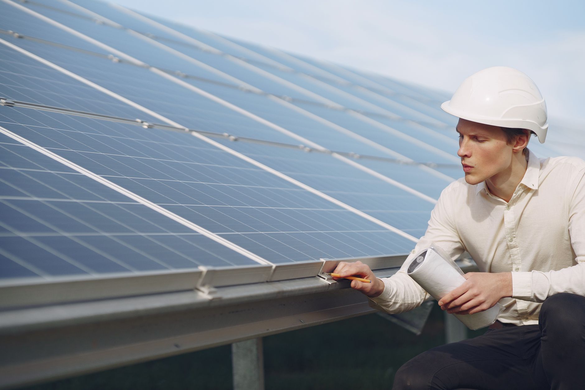 balcony solar mounting - Applications for EPCs, Installers, and Distributors